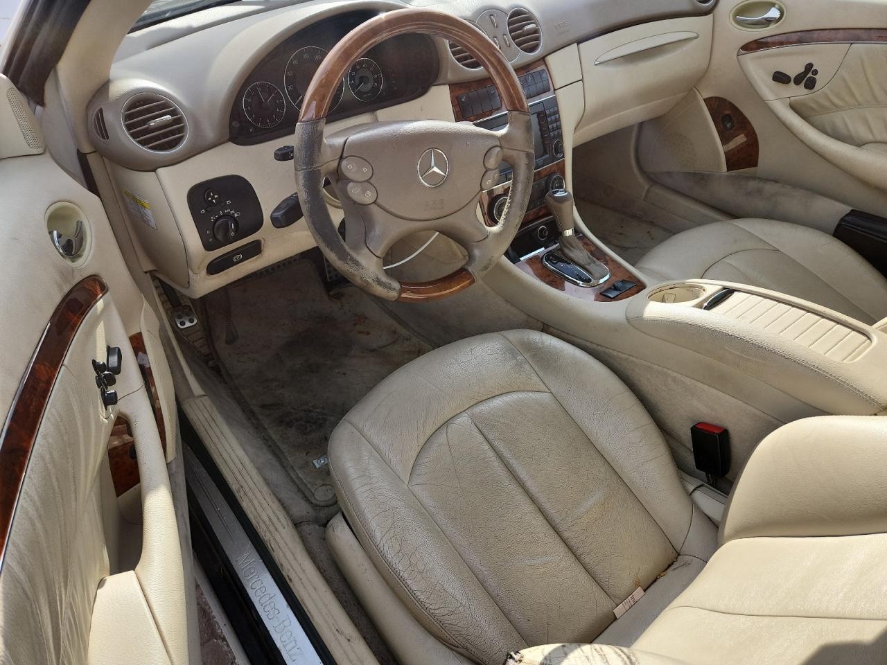 2008 Mercedes-Benz Clk 550 VIN: WDBTK72G68T089818 Lot: 91342465