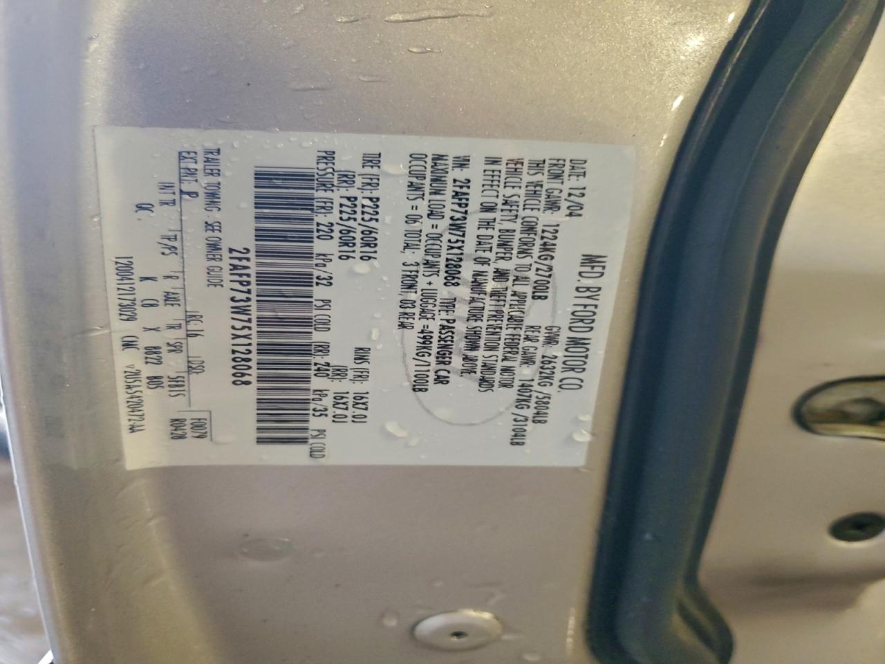 2005 Ford Crown Victoria VIN: 2FAFP73W75X128068 Lot: 93873015