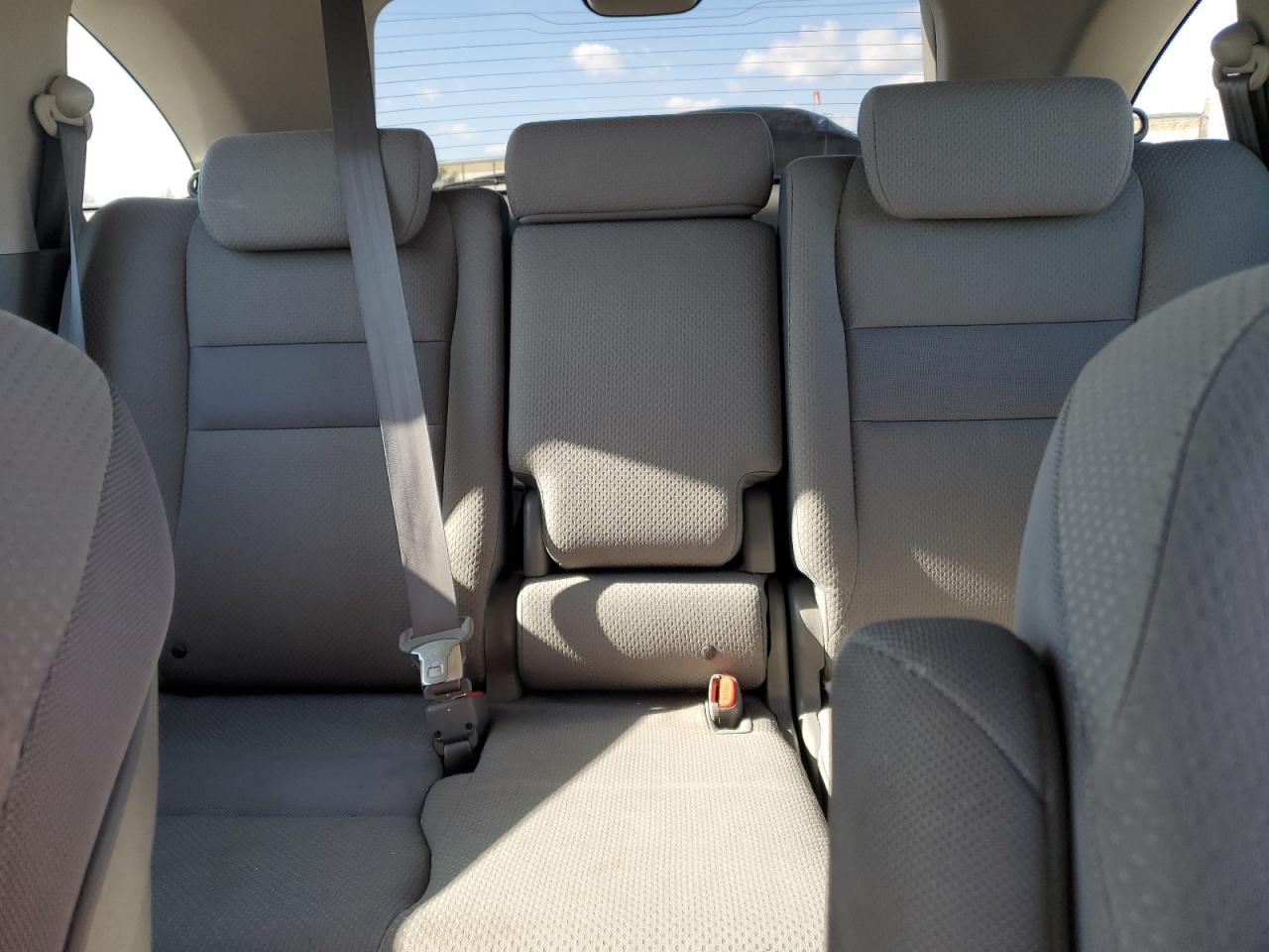 2008 Honda Cr-V Lx VIN: JHLRE48318C000715 Lot: 92692265