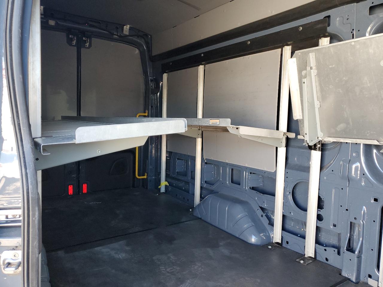 2020 Ford Transit 250 Delivery Van VIN: 1FTBR3X87LKA72138 Lot: 90231575