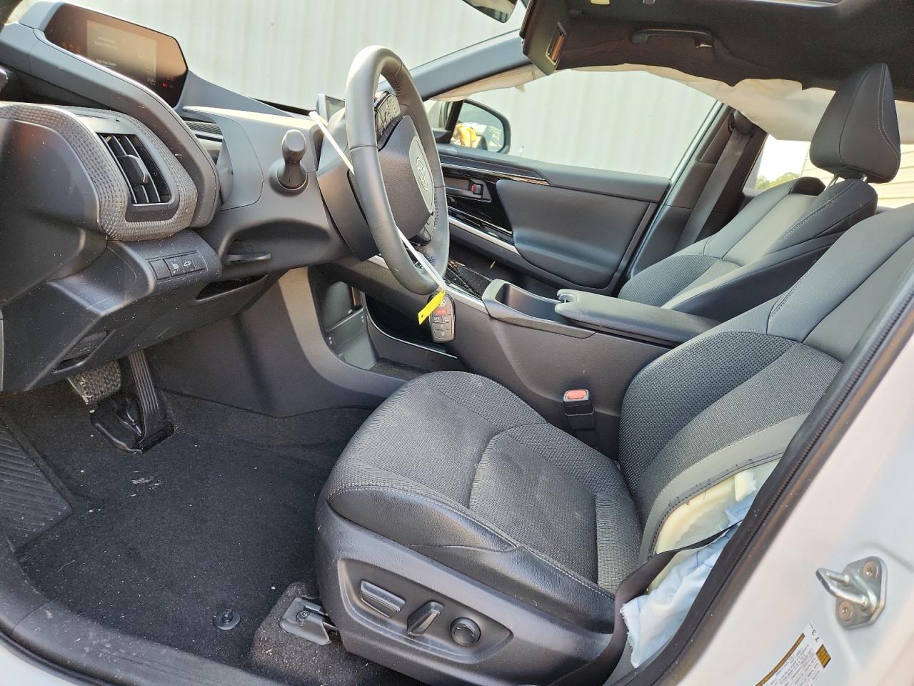 2025 Toyota Bz4X Xle VIN: JTMABACA8SA105391 Lot: 90713005