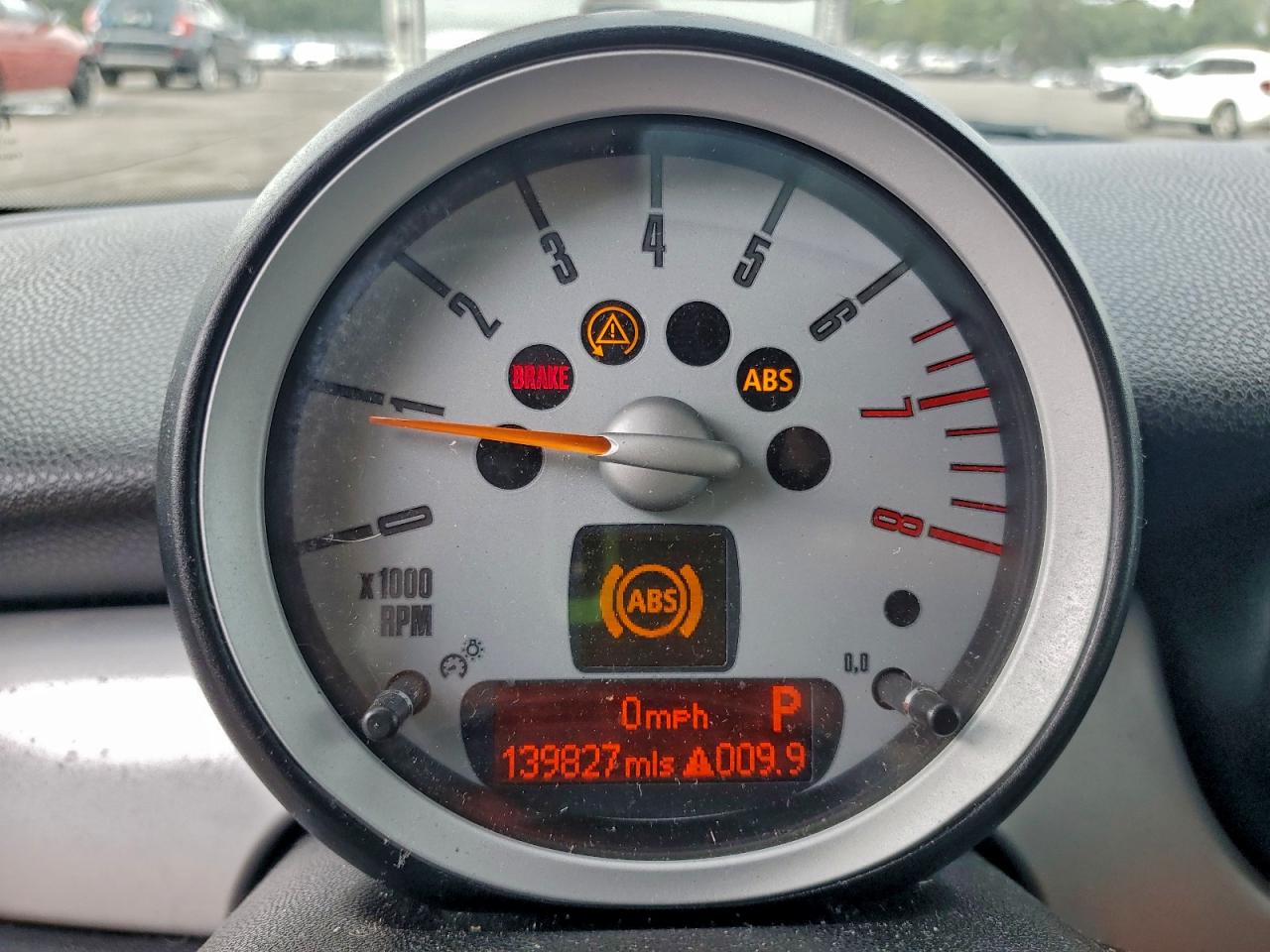 2009 Mini Cooper VIN: WMWMF33599TW73306 Lot: 93346345