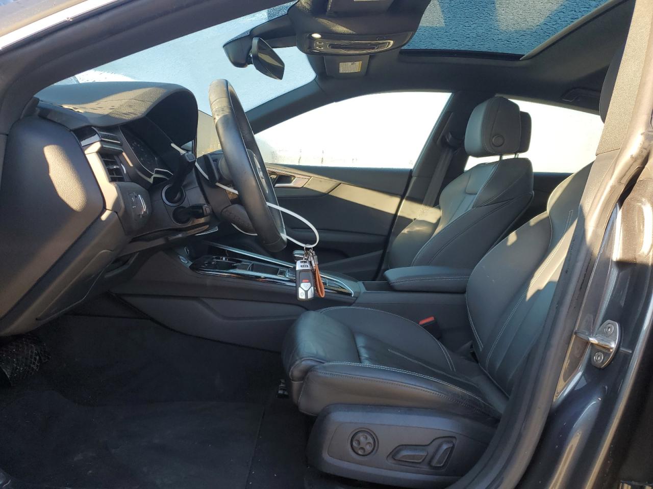 2021 Audi A5 Premium 45 VIN: WAUDACF52MA040273 Lot: 92093595