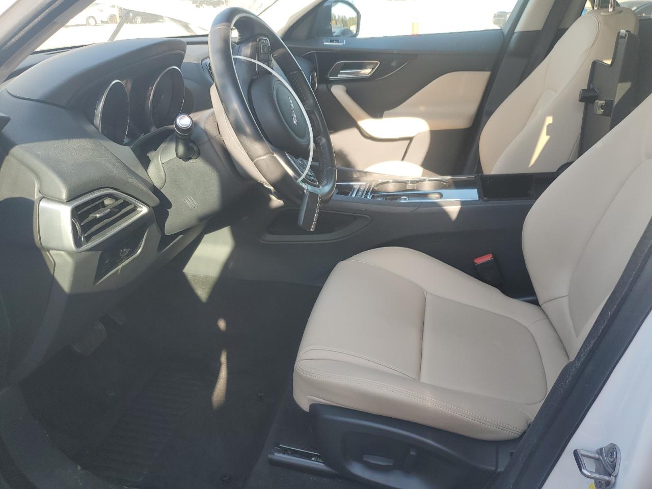 2017 Jaguar F-Pace Premium VIN: SADCJ2BV3HA495058 Lot: 91072435