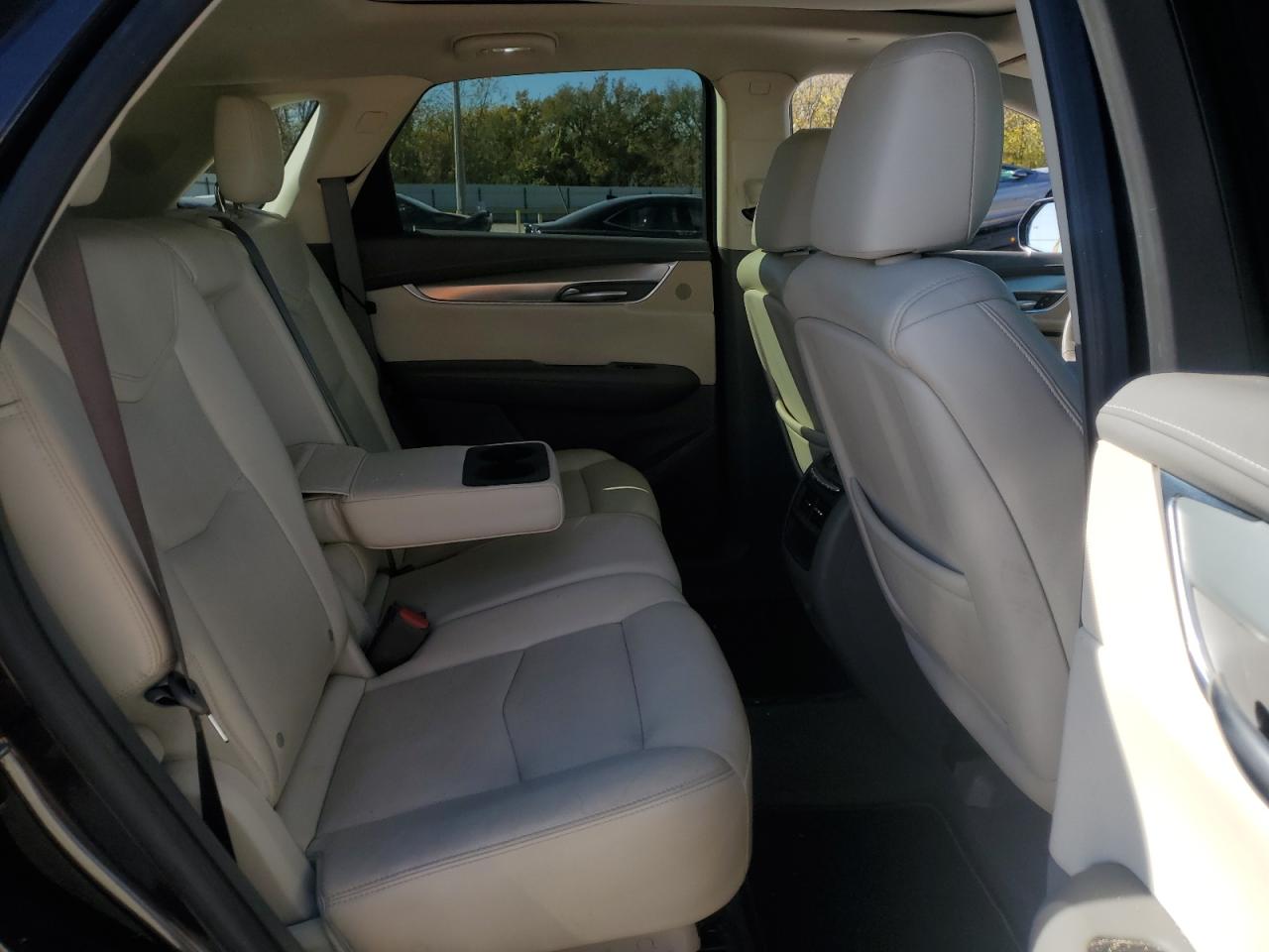 2018 Cadillac Xt5 Luxury VIN: 1GYKNCRSXJZ100789 Lot: 91663935