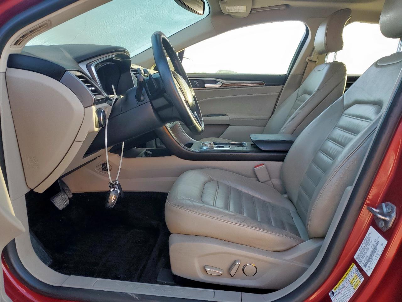 2017 Ford Fusion Se VIN: 3FA6P0HD6HR406685 Lot: 92682005