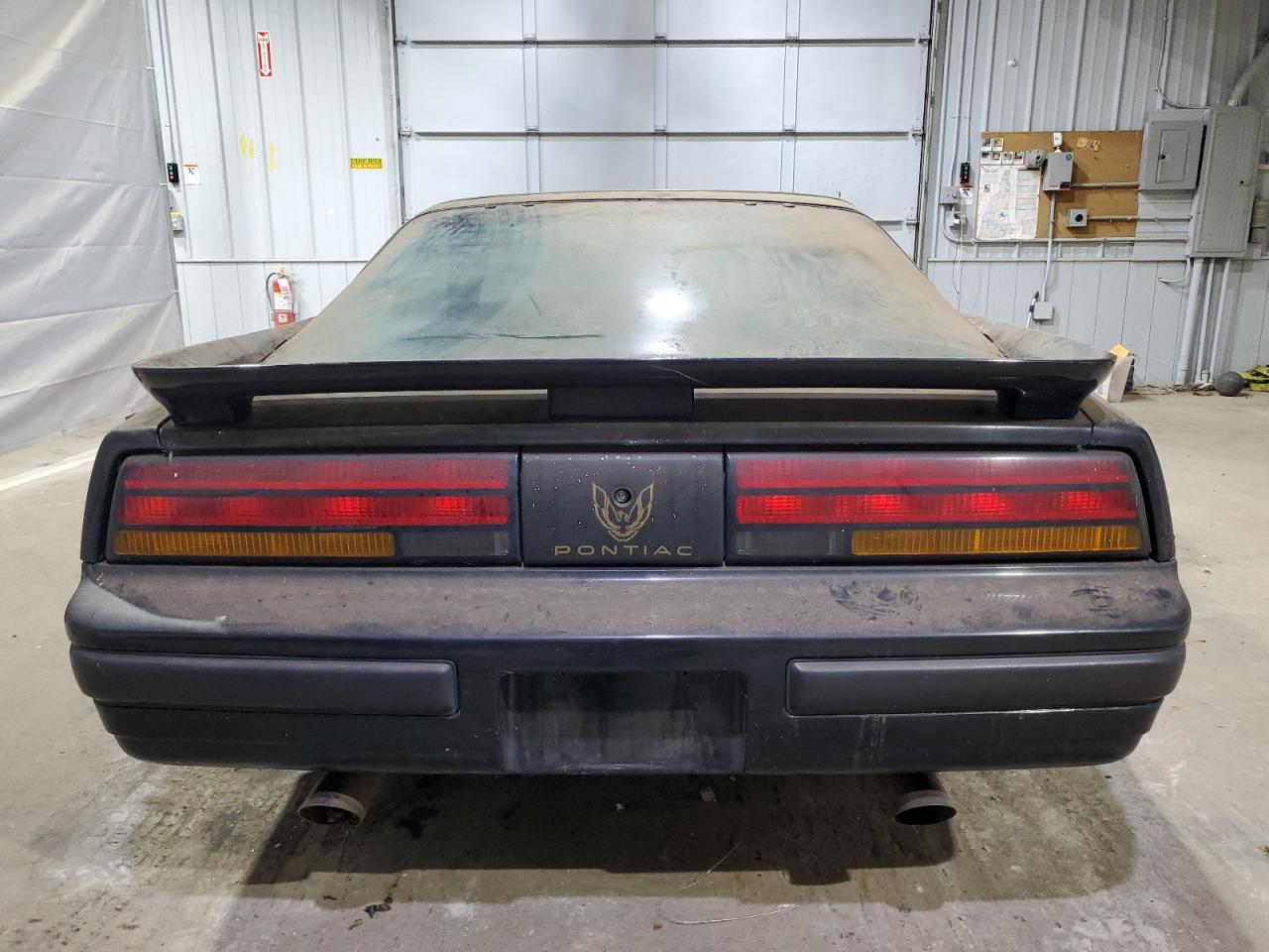 1988 Pontiac Firebird VIN: 1G2FS21E6JL242273 Lot: 93621595