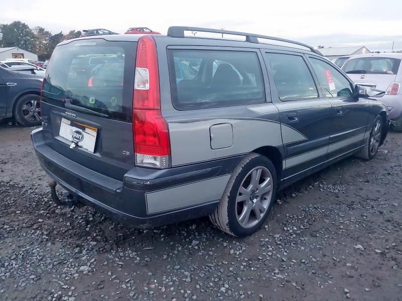 2006 VOLVO V70 D5 SE 5DR GEARTRONIC [185]