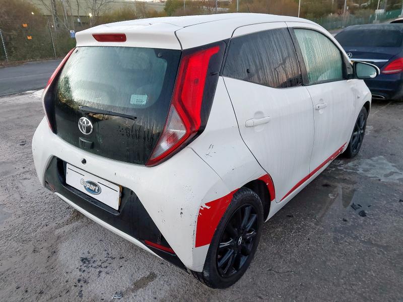2019 TOYOTA AYGO 1.0 VVT-I X-PLAY 5DR