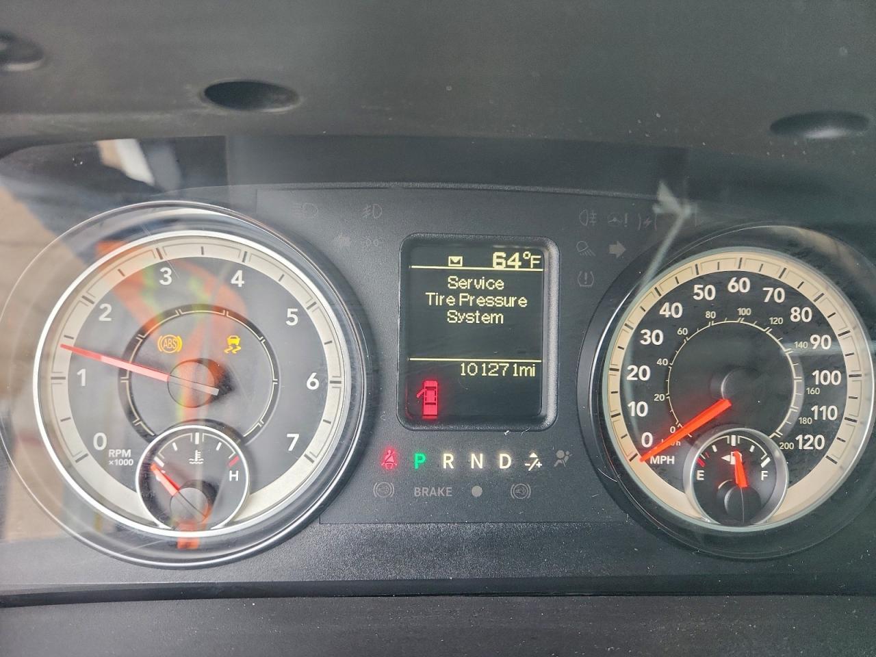 2017 Ram 1500 St VIN: 3C6JR6AG0HG658943 Lot: 93324615