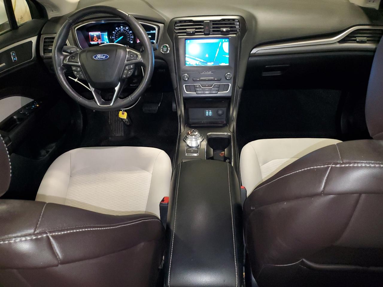 2020 Ford Fusion Se VIN: 3FA6P0HD3LR230686 Lot: 93750425