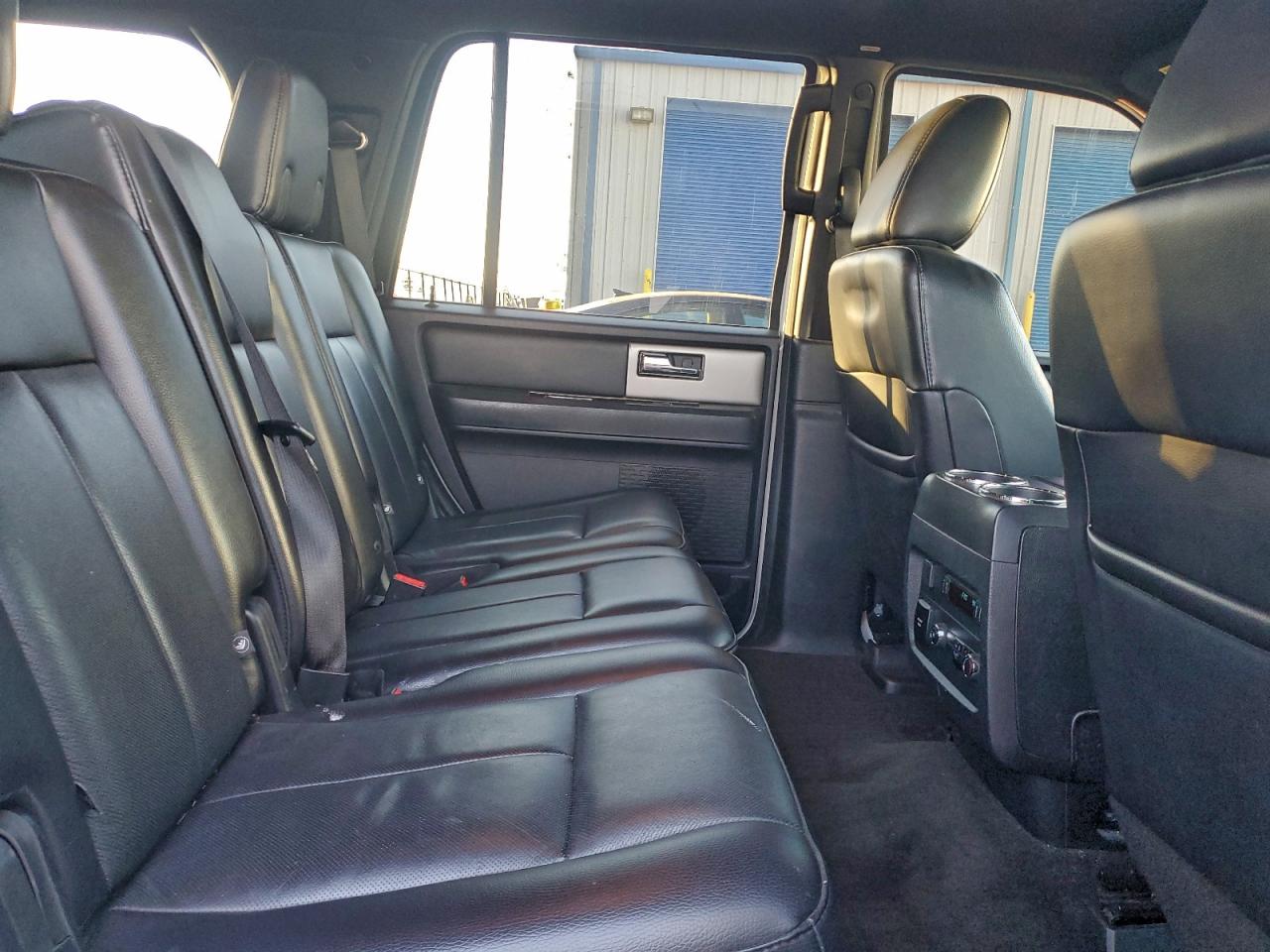 2016 Ford Expedition Limited VIN: 1FMJU1KT8GEF31817 Lot: 94370085