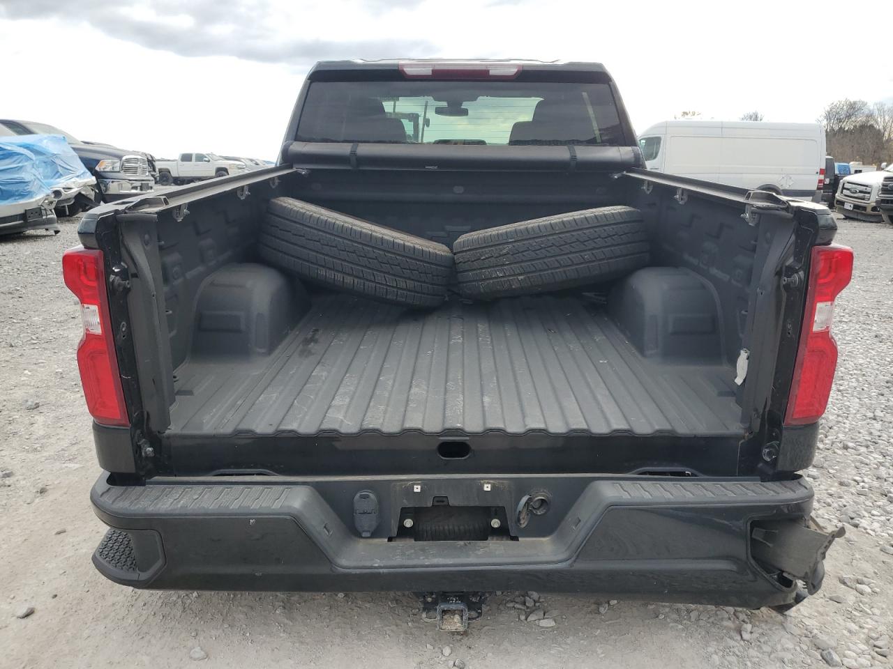 2022 Chevrolet Silverado Ltd K1500 Custom VIN: 1GCPYBEK0NZ178717 Lot: 93552625