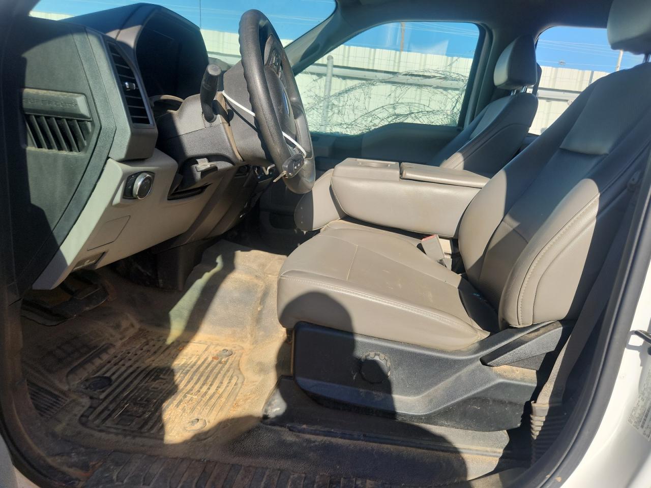 2018 Ford F250 Super Duty VIN: 1FT7W2B60JEB04681 Lot: 92306985