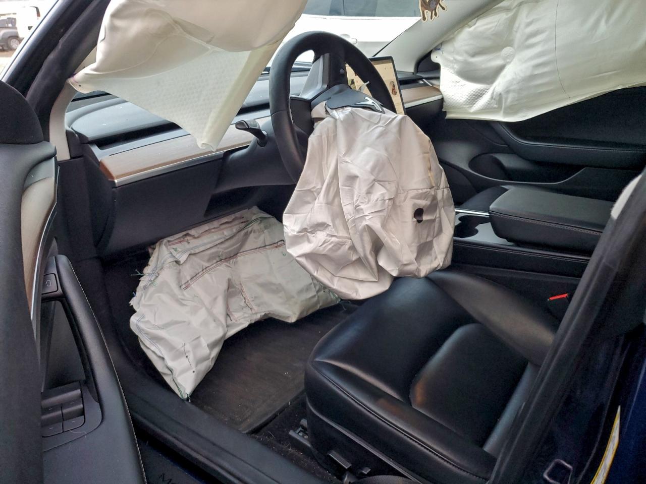 2022 Tesla Model 3 VIN: 5YJ3E1EB2NF135665 Lot: 94377025