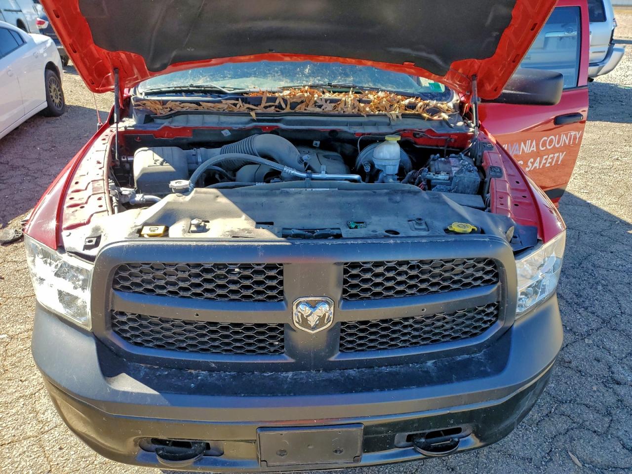 2019 Ram 1500 Classic Tradesman VIN: 1C6RR7KTXKS667735 Lot: 94244325