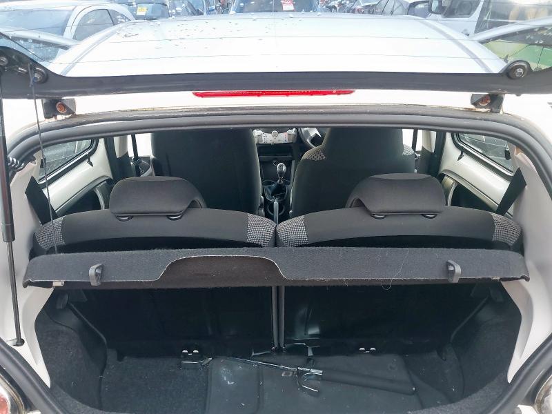 2014 TOYOTA AYGO MOVE