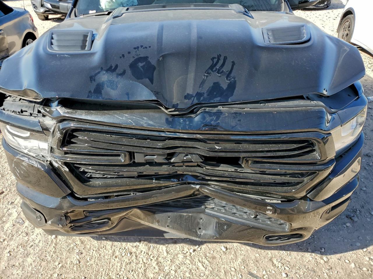 2019 Ram 1500 Laramie VIN: 1C6SRFJT9KN704981 Lot: 94695645