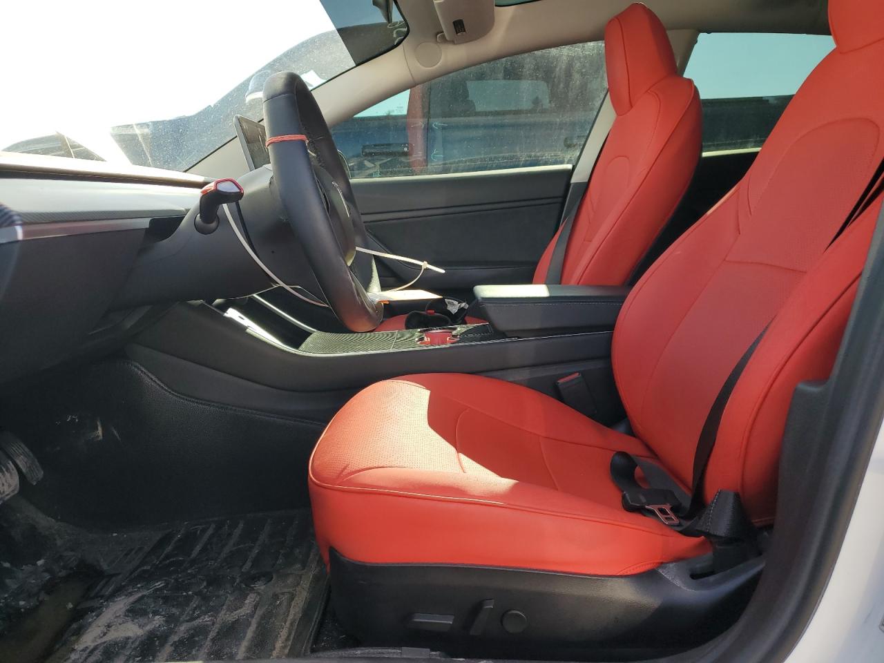 2019 Tesla Model 3 VIN: 5YJ3E1EA7KF487661 Lot: 92101615