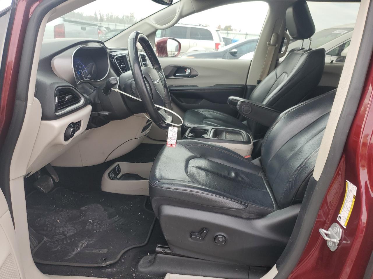 2020 Chrysler Pacifica Touring L VIN: 2C4RC1BG4LR285052 Lot: 92033075