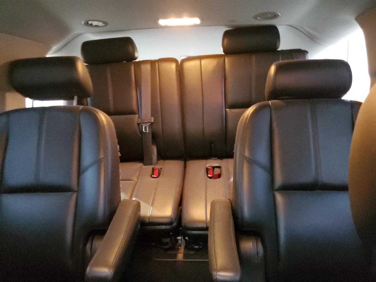 2010 GMC Yukon Xl K1500 Slt VIN: 1GKUKKE39AR195298 Lot: 90909075