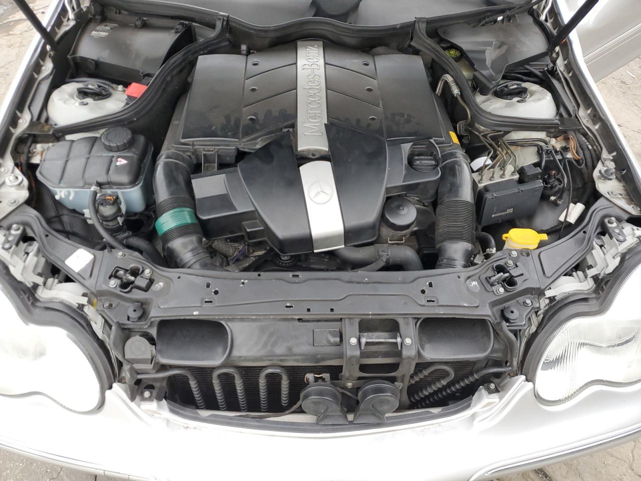 2003 Mercedes-Benz C 240 VIN: WDBRF61JX3F318398 Lot: 93330365