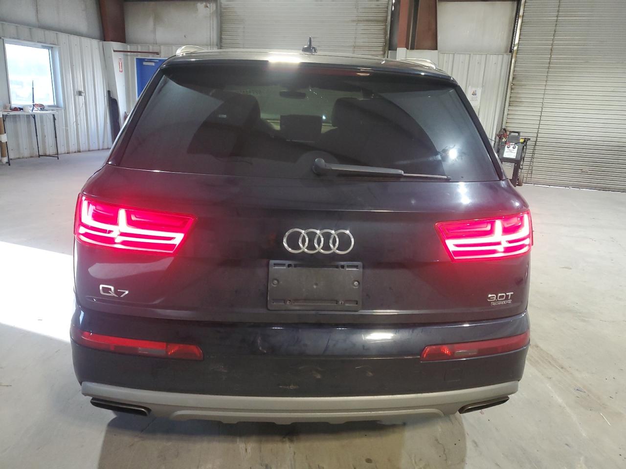 2017 Audi Q7 Premium Plus VIN: WA1LAAF70HD007405 Lot: 92714455
