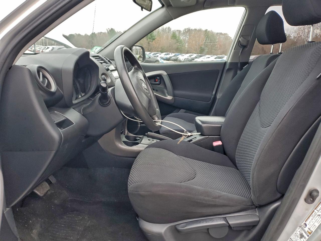 2007 Toyota Rav4 Sport VIN: JTMBD32V176042384 Lot: 94707095