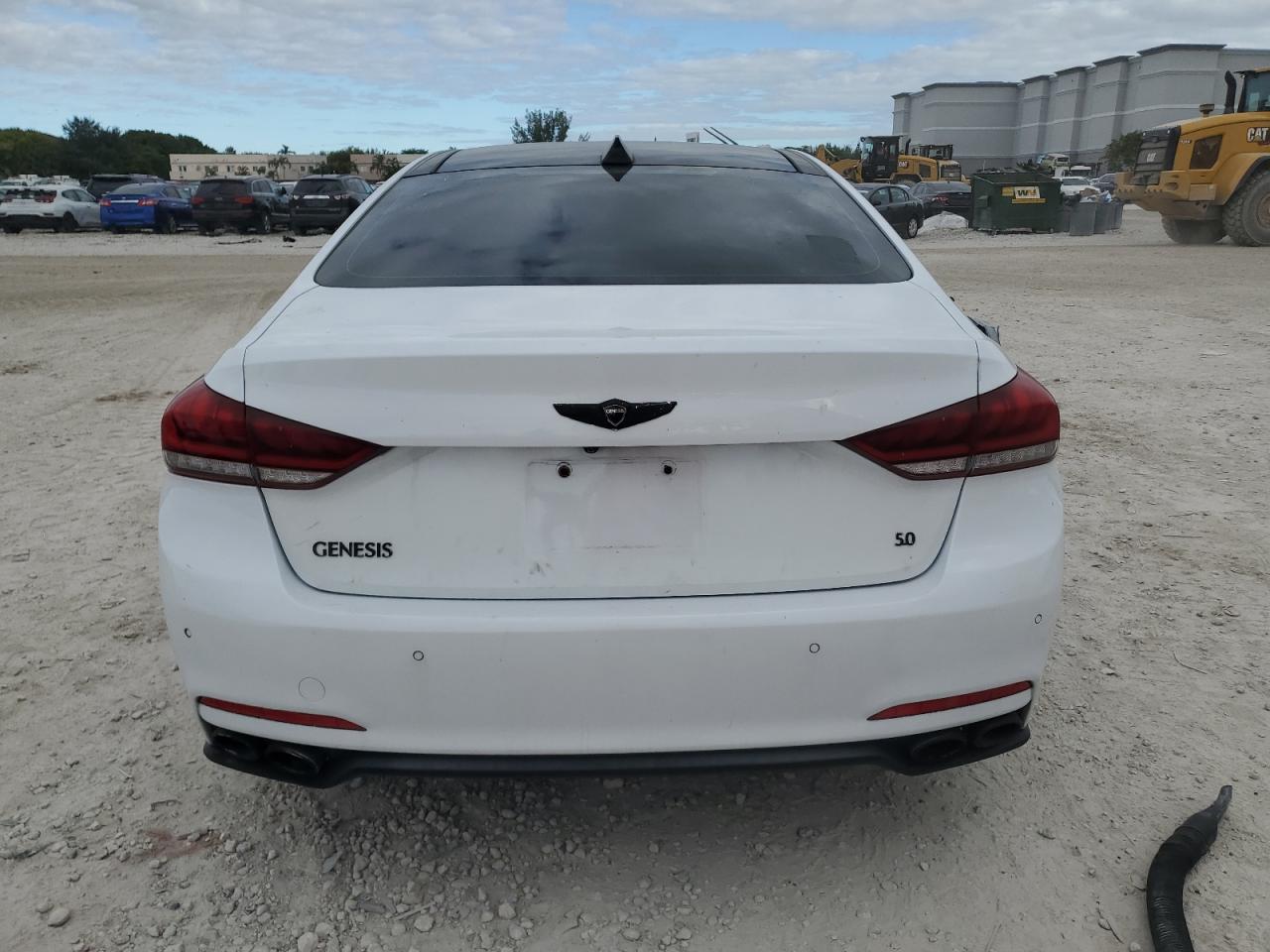 2015 Hyundai Genesis 5.0L VIN: KMHGN4JF7FU080744 Lot: 92717345