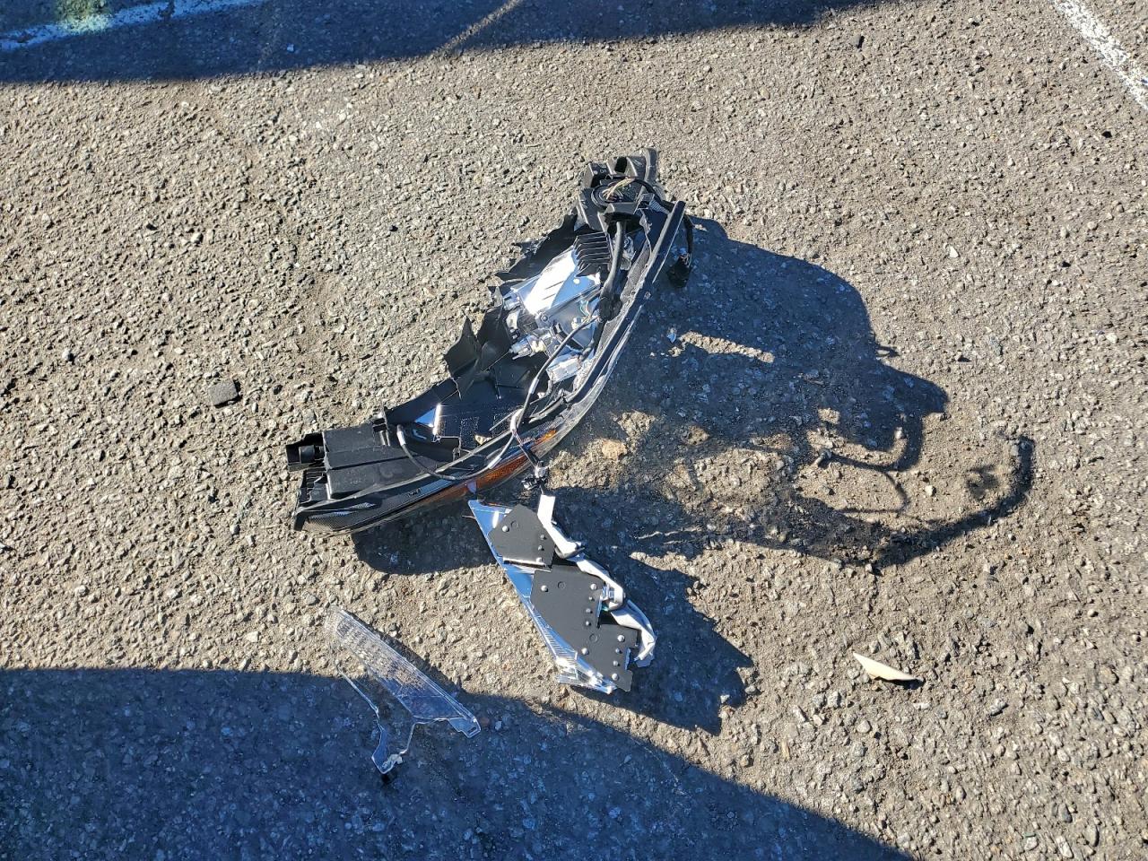 2025 Nissan Versa Sr VIN: 3N1CN8FV8SL846501 Lot: 94381945