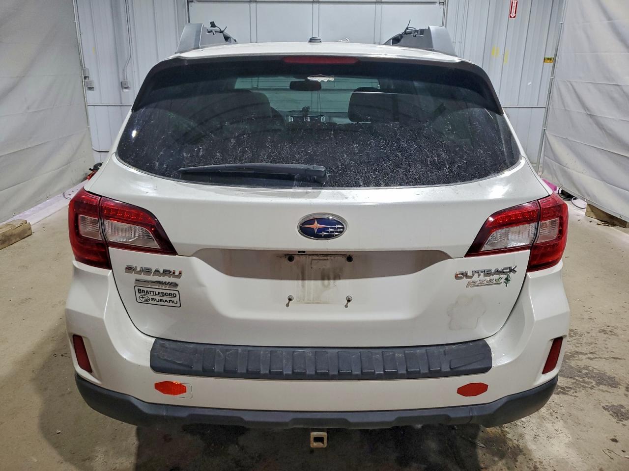 2015 Subaru Outback 2.5I Limited VIN: 4S4BSALC6F3293825 Lot: 93932915