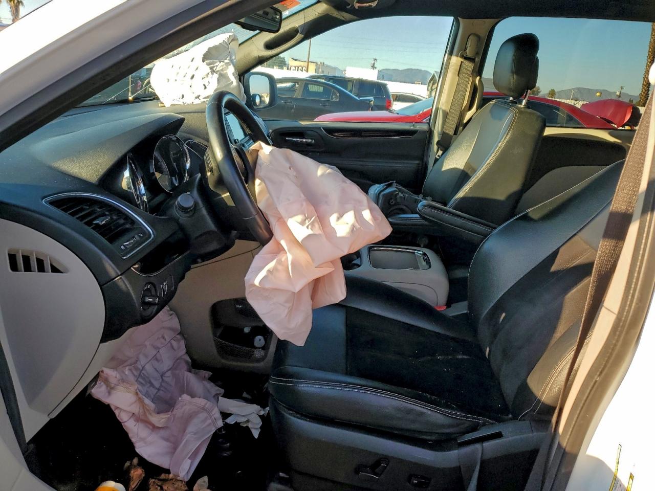 2018 Dodge Grand Caravan Sxt VIN: 2C4RDGCG3JR208099 Lot: 94288005