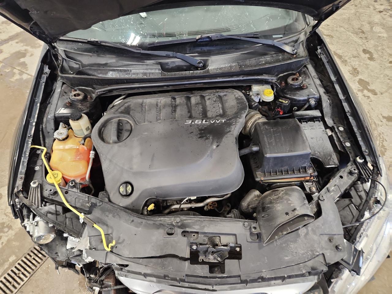 2013 Chrysler 200 Limited VIN: 1C3CCBCG3DN605572 Lot: 93722325