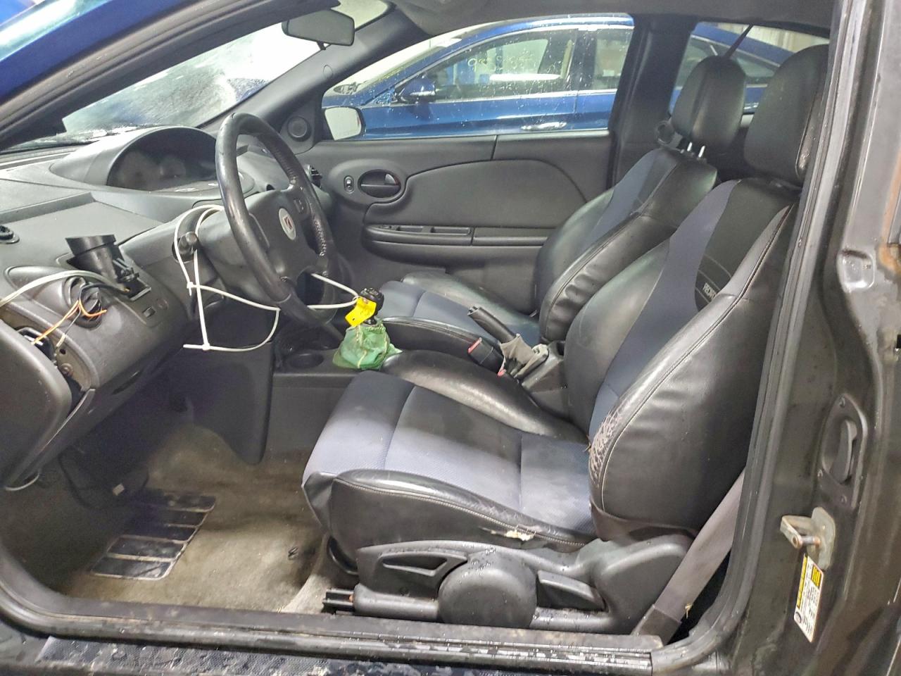 2004 Saturn Ion Redline VIN: 1G8AY12P04Z220957 Lot: 93146925