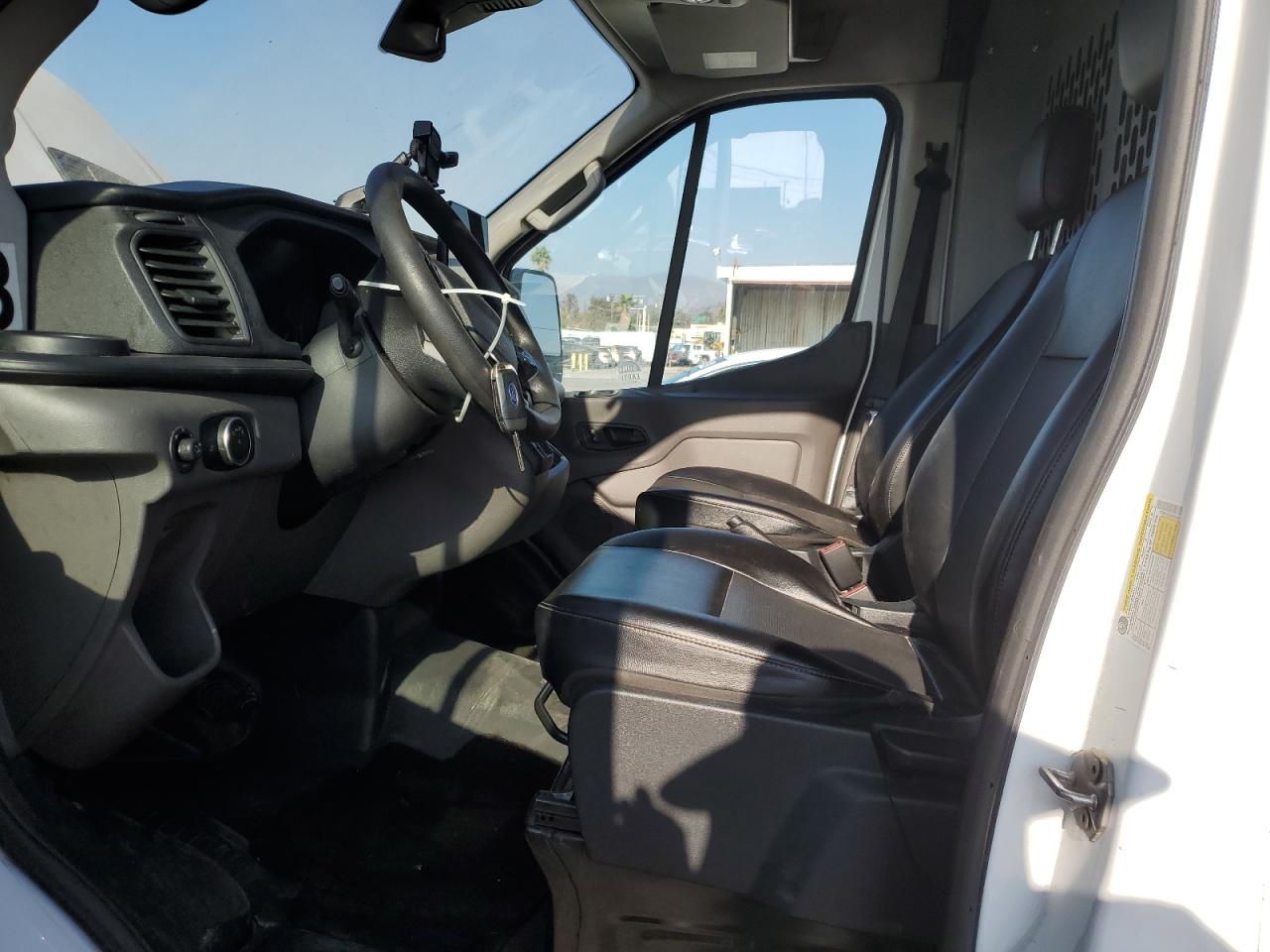 2020 Ford Transit T-250 VIN: 1FTBR1C83LKB46505 Lot: 91921815