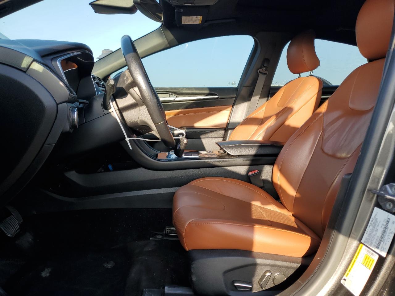 2019 Ford Fusion Titanium VIN: 3FA6P0SU6KR231743 Lot: 90750255