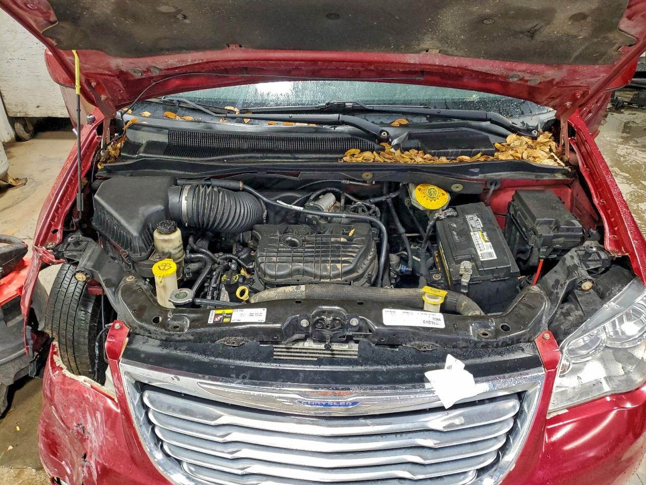 2016 Chrysler Town & Country Lx VIN: 2C4RC1AG4GR120416 Lot: 94063575