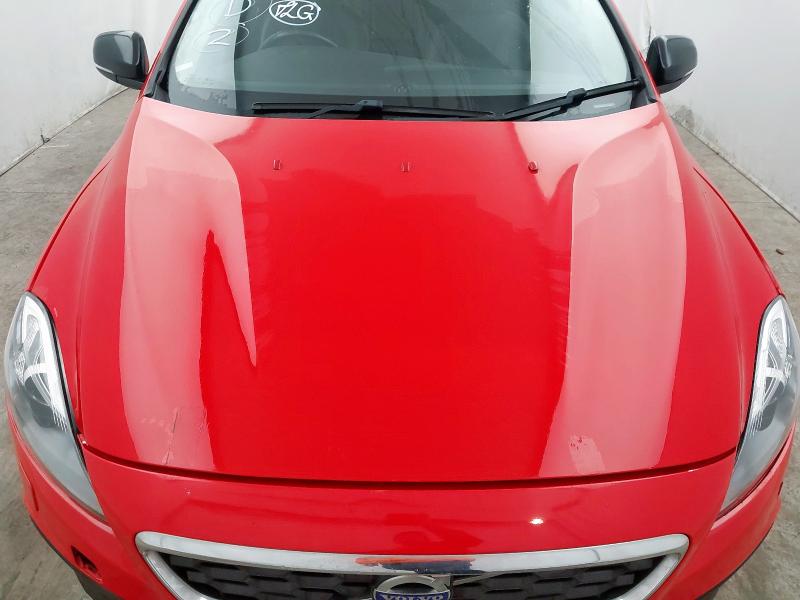 2014 VOLVO V40 D2 CROSS COUNTRY LUX 5DR