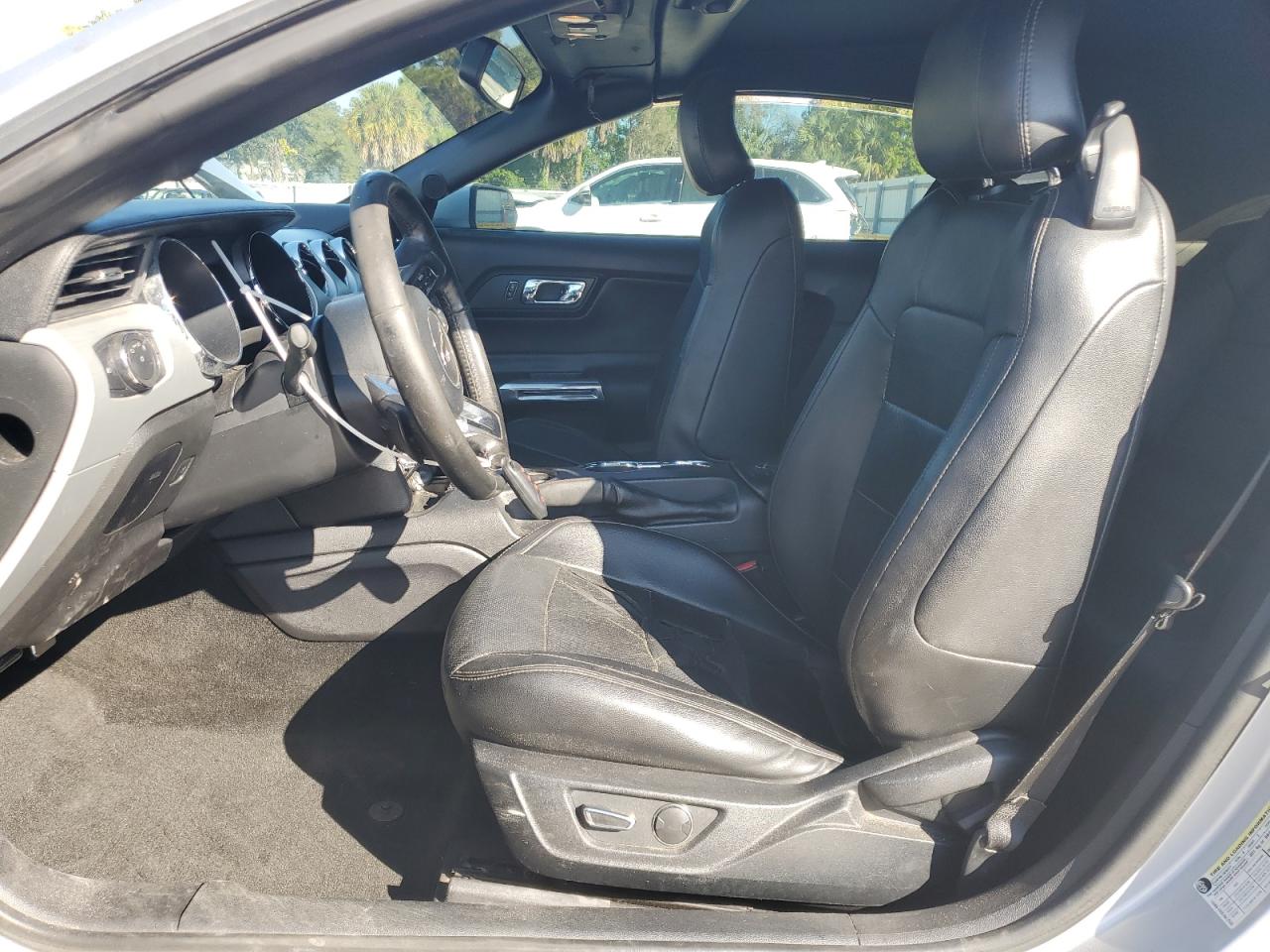 2017 Ford Mustang VIN: 1FATP8UH3H5245239 Lot: 93376205