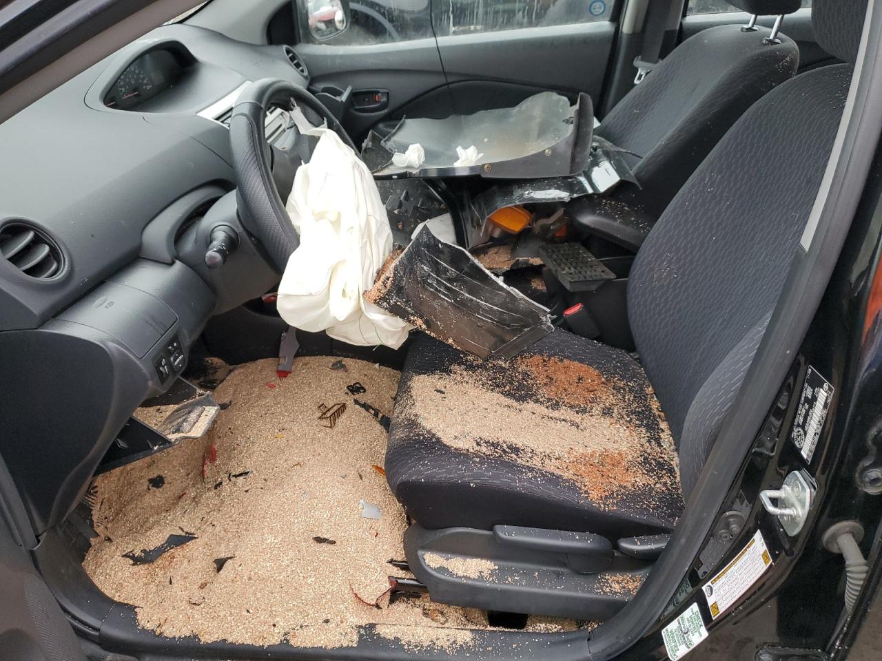 2009 Toyota Yaris VIN: JTDBT923791326719 Lot: 91872235