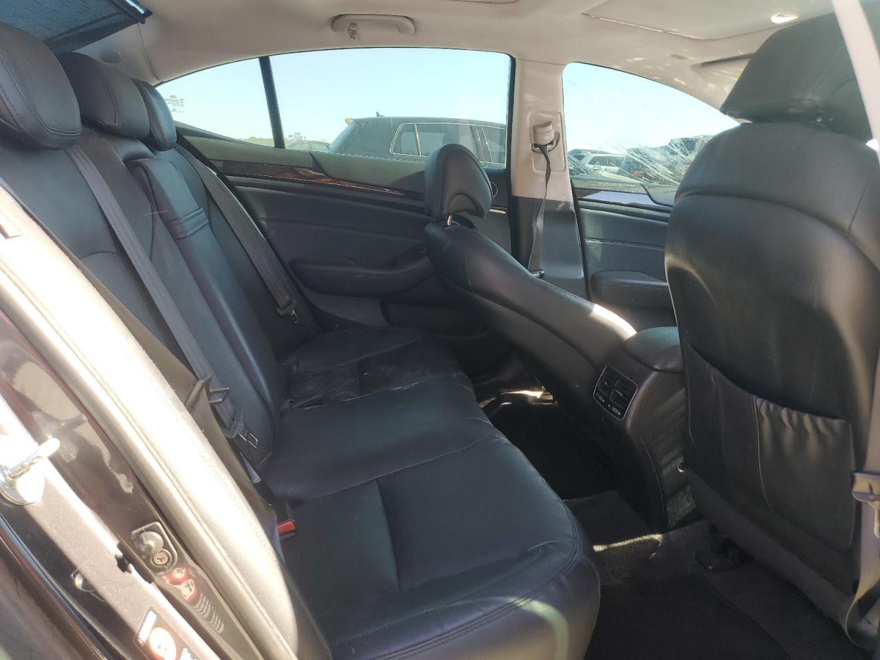 2015 Kia Cadenza Premium VIN: KNALN4D78F5193326 Lot: 91476405