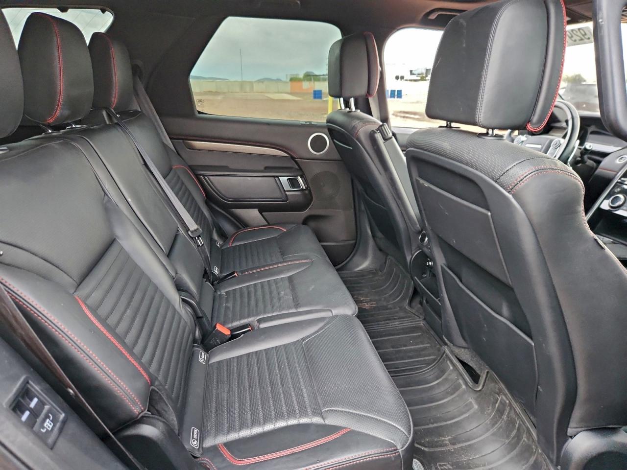 2018 Land Rover Discovery Hse Luxury VIN: SALRT2RK4JA072600 Lot: 92911775