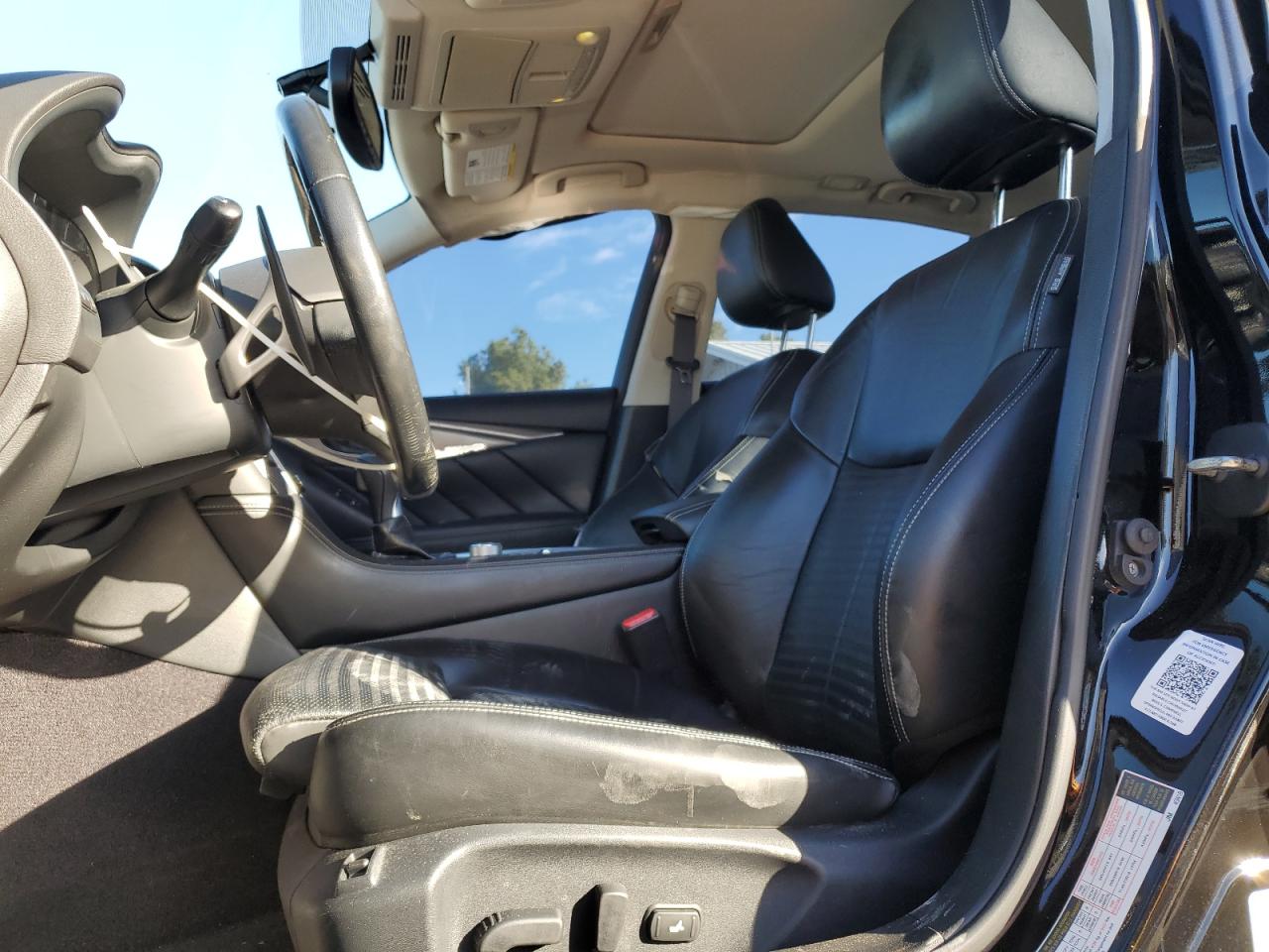 2015 Infiniti Q50 Base VIN: JN1BV7AP2FM342911 Lot: 92326945