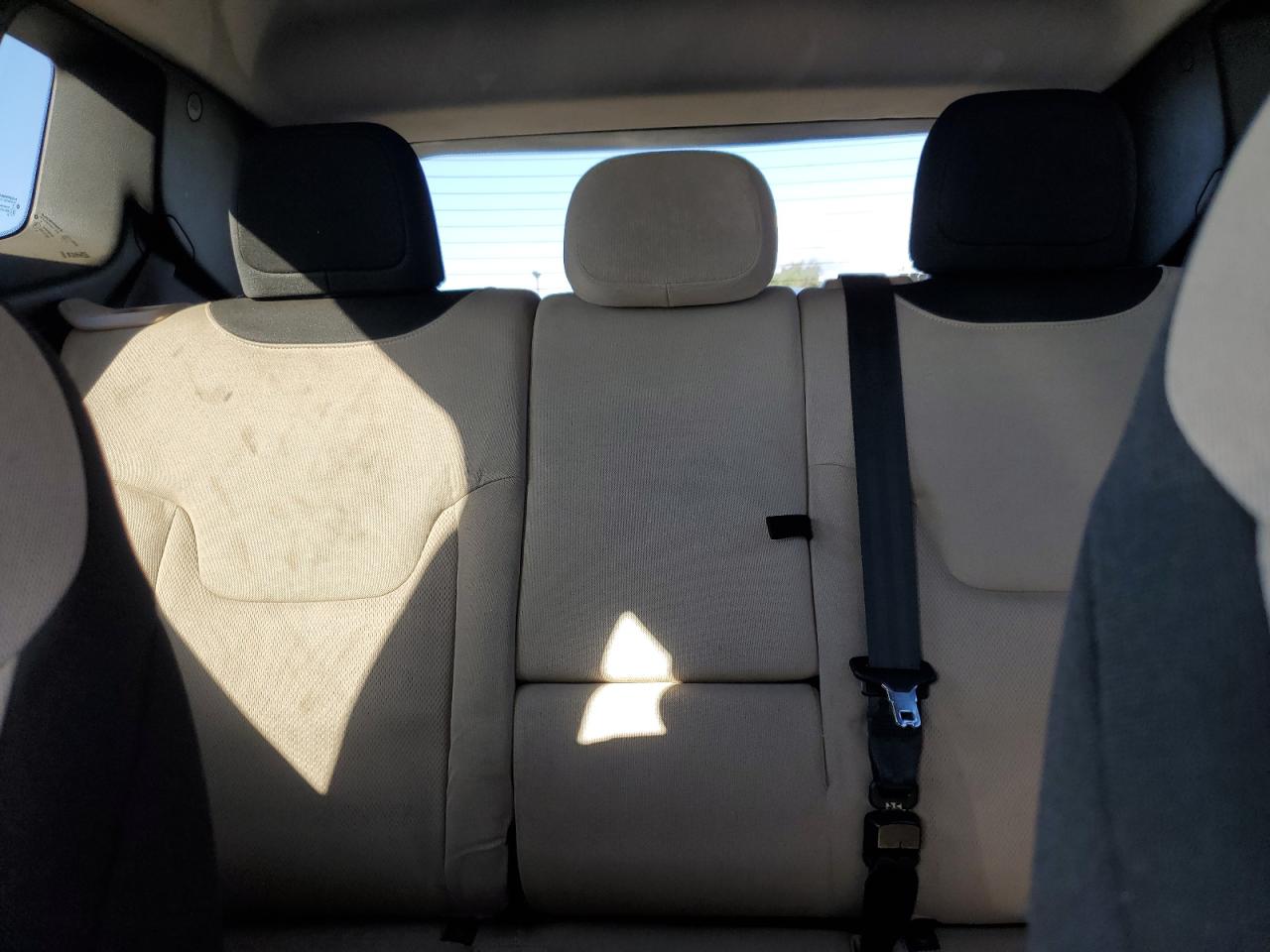 2015 Jeep Renegade Latitude VIN: ZACCJABT1FPB16737 Lot: 93383395