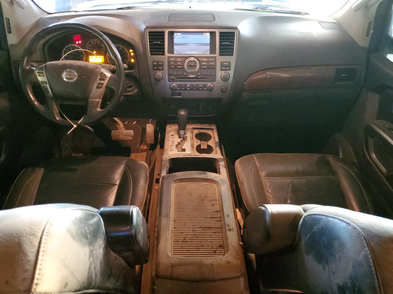 2015 Nissan Armada Sv VIN: 5N1BA0ND4FN618690 Lot: 92701145