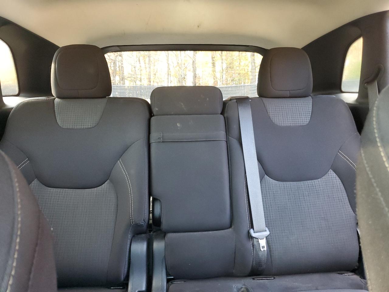 2016 Jeep Cherokee Latitude VIN: 1C4PJMCS7GW197787 Lot: 90876055