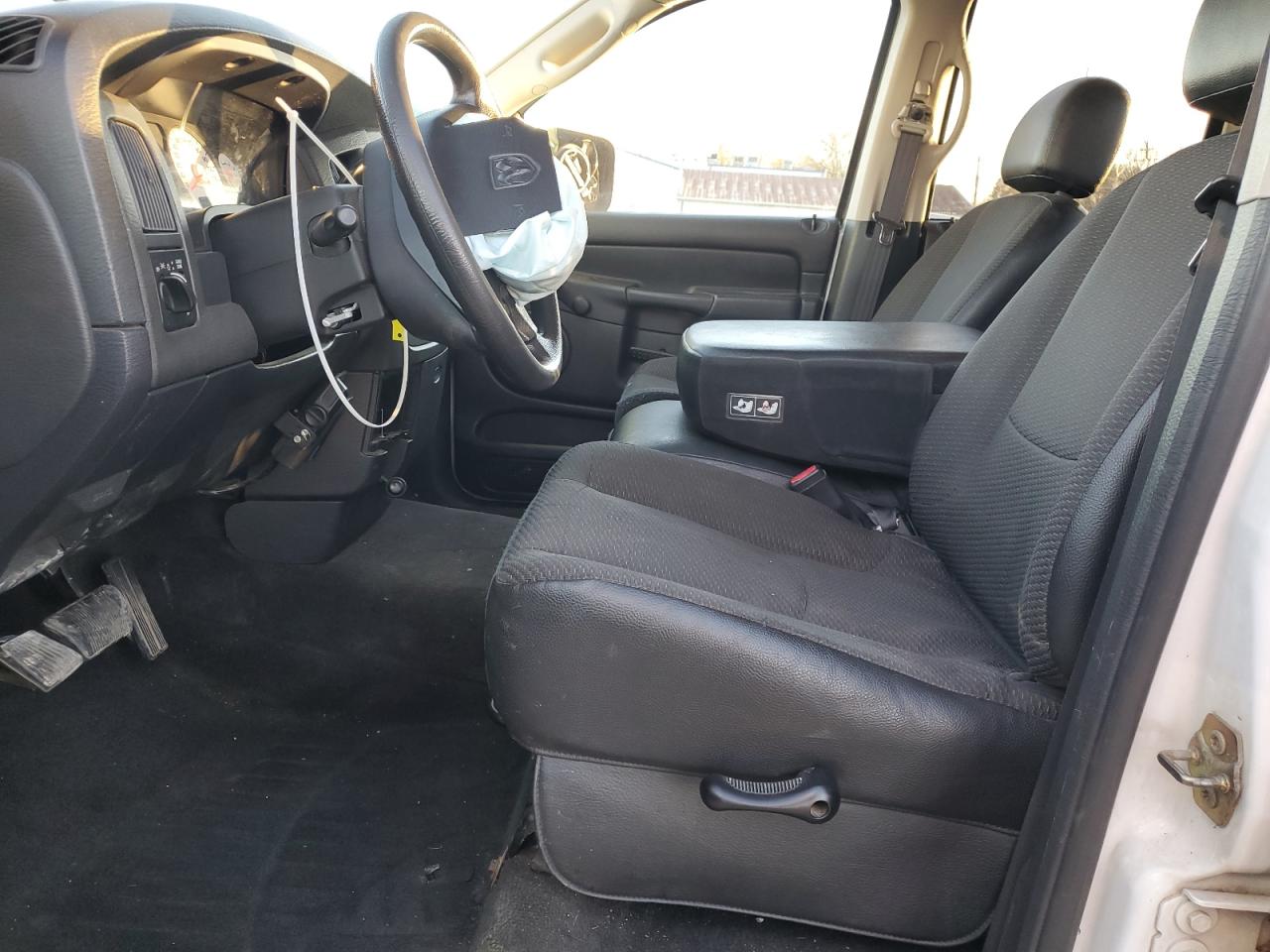 2003 Dodge Ram 1500 St VIN: 1D7HA18NX3J520605 Lot: 93073285