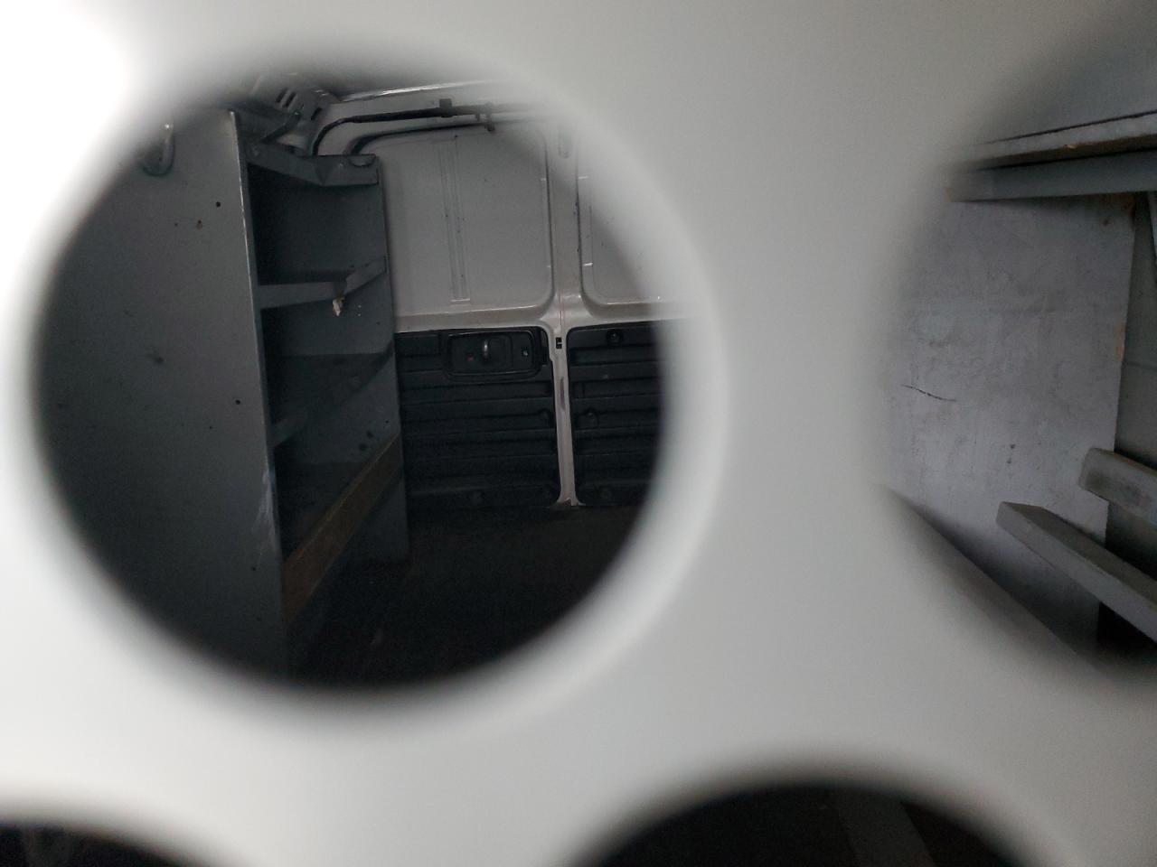 2015 GMC Savana G2500 VIN: 1GTW7FCF2F1120264 Lot: 82742285