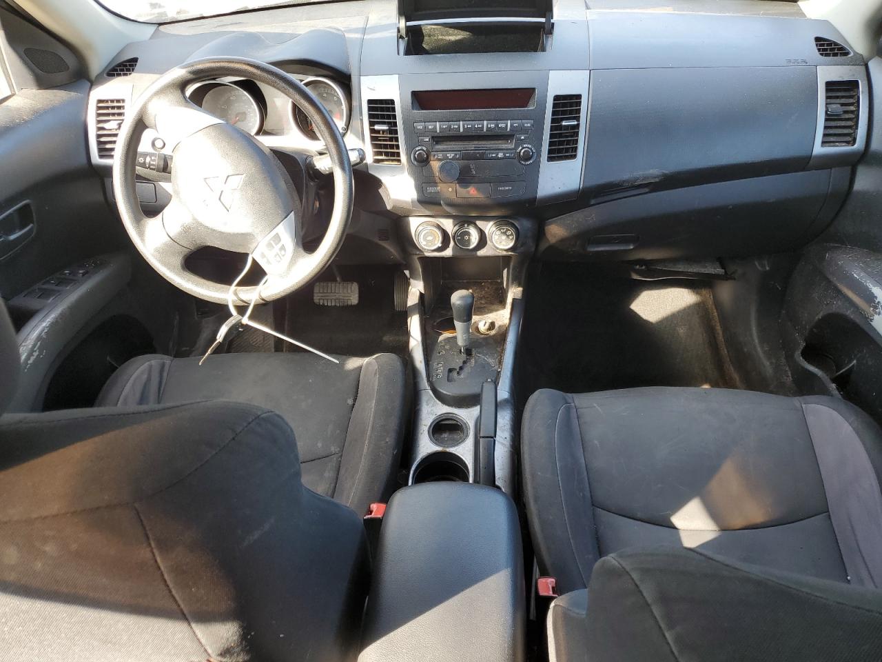 2008 Mitsubishi Outlander Es VIN: JA4LS21WX8Z016911 Lot: 93108605