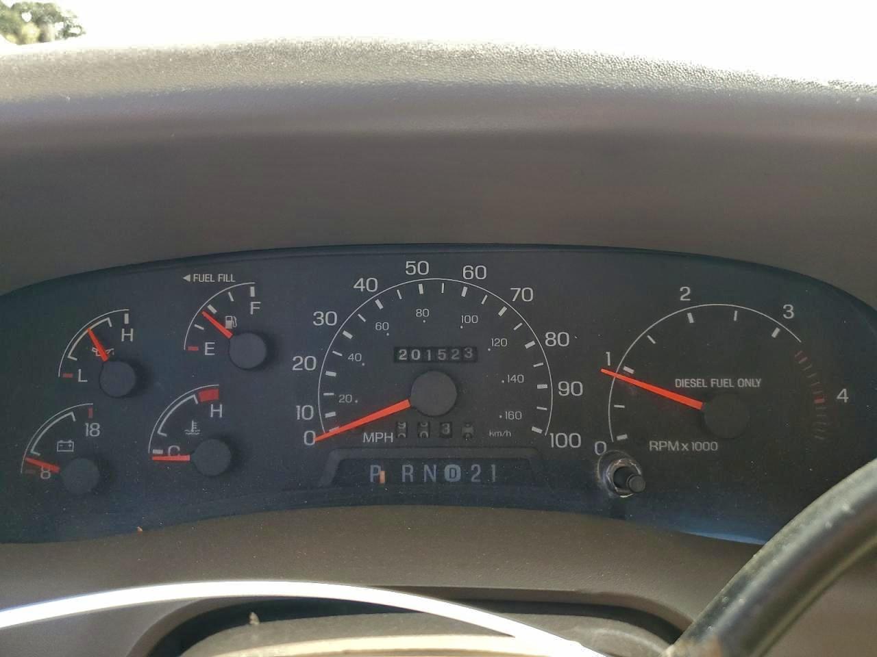 1999 Ford F350 Srw Super Duty VIN: 1FTSX31F7XEA67135 Lot: 94794355